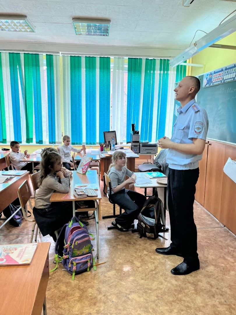 Внимание на дороге — залог безопасности.