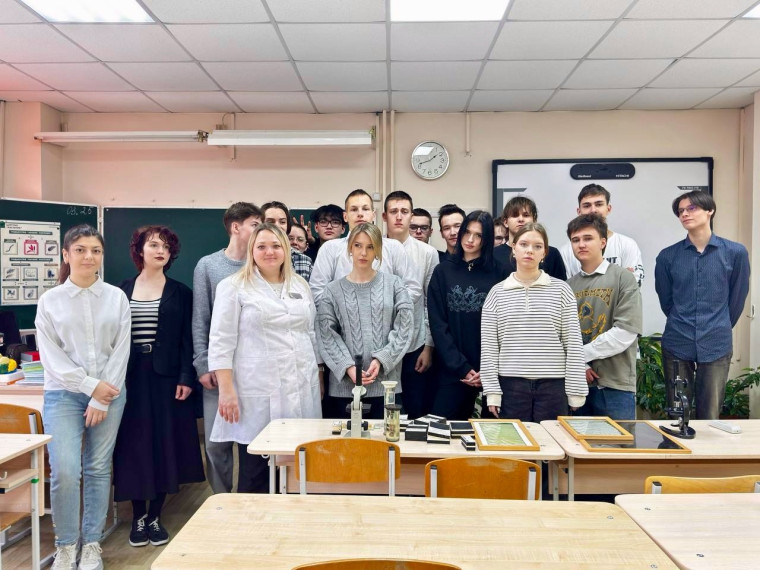 В нашей школе прошли мастер-классы от КрасГМУ по паразитологии «Жизнь внутри человека».